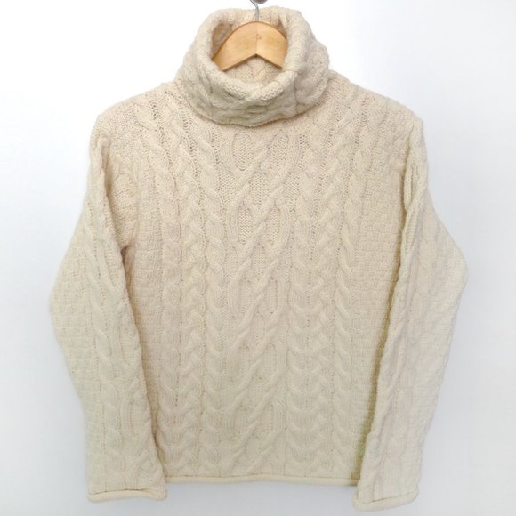 Inis Crafts Cable Knit Turtleneck Sweater Size M - Picture 3 of 9